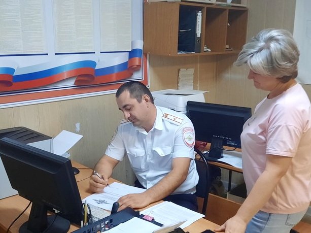 В Апанасенковском округе председатель Общественного совета проверил работу отдела полиции