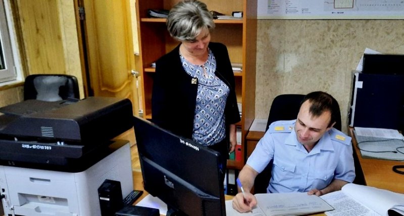 В Апанасенковском округе представитель Общественного совета проверил работу дежурной части